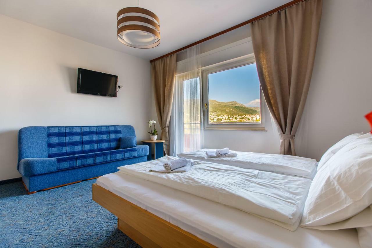 Rooms Split Stobreč Exterior foto