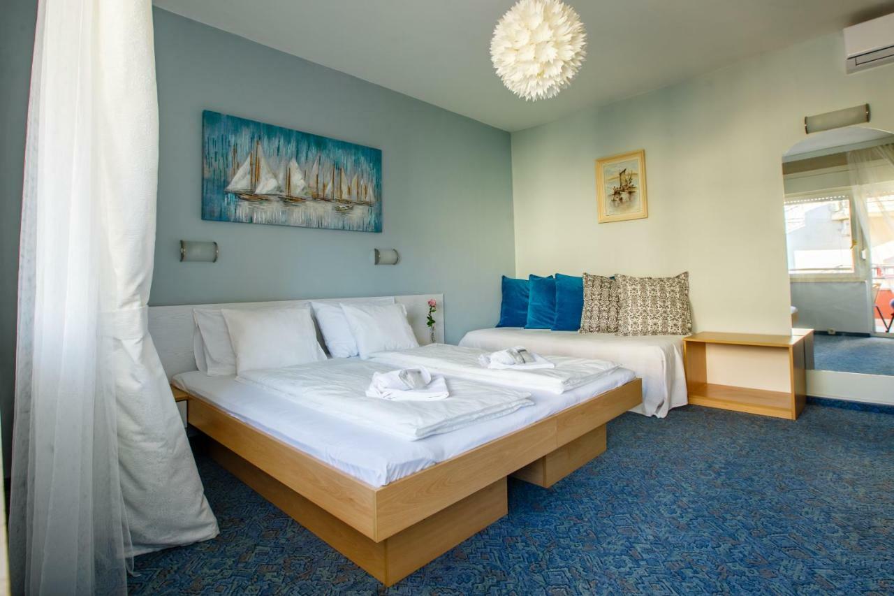 Rooms Split Stobreč Exterior foto